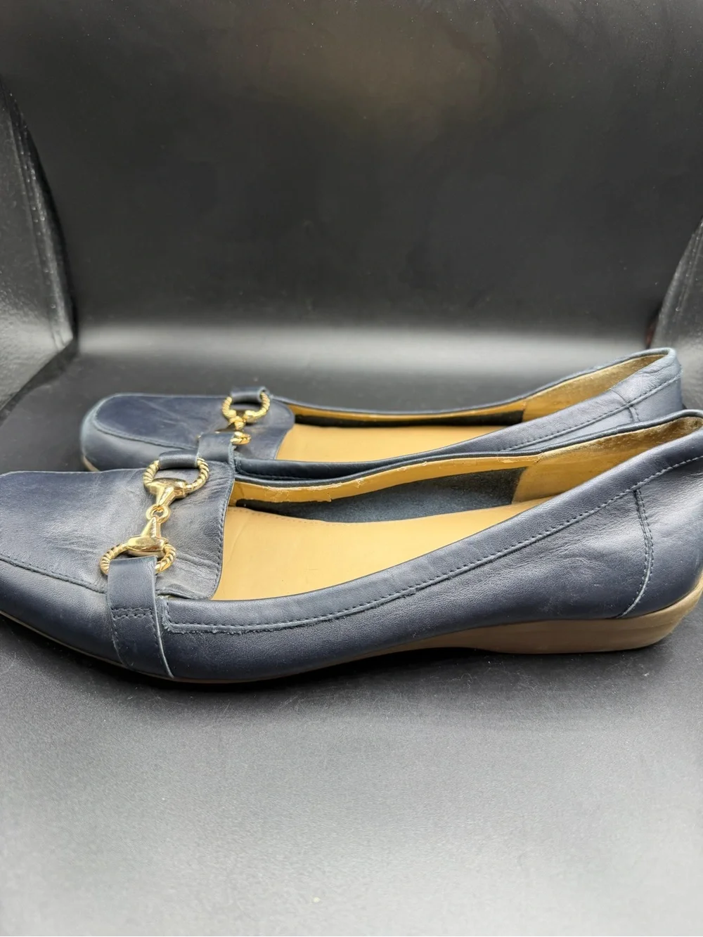 Easy spirit Classic Navy Leather Women’s Loafers with Gold Bit Detail
